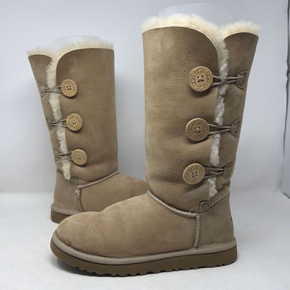 UGG Australia Classic Tall Triple Bailey Button Boots Womens 7 Sand Sheepskin
